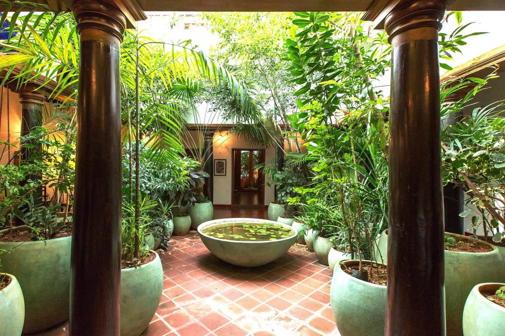 Maison Perumal Pondicherry - A Cgh Earth Experience Exterior foto